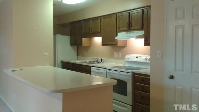 2030 Quaker Landing 202, Raleigh, NC 27603