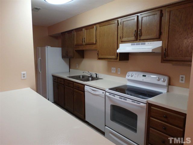 2030 Quaker Landing 202, Raleigh, NC 27603