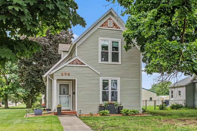 305 Monona Street, Boone, IA 50036