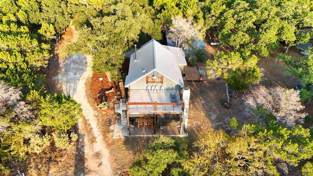 1910 Sandy Point RD, Wimberley, TX 78676