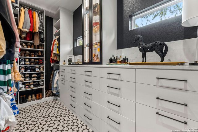 835 Cross Street, New Braunfels, TX 78130