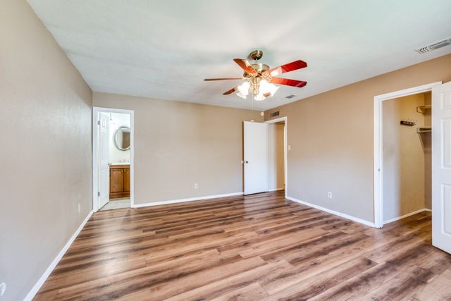 6611 Greenspring Drive, Arlington, TX 76016