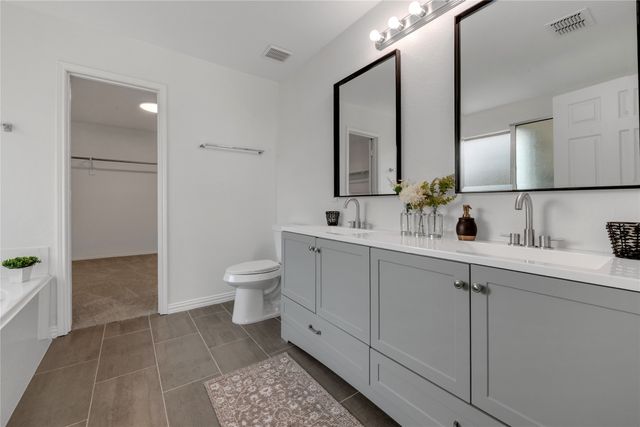 5725 Touchstone Drive, Mckinney, TX 75070