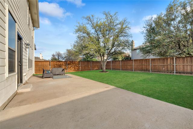 5725 Touchstone Drive, Mckinney, TX 75070