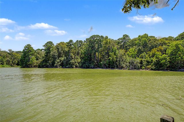 0 La Jolla Court, Huntsville, TX 77320
