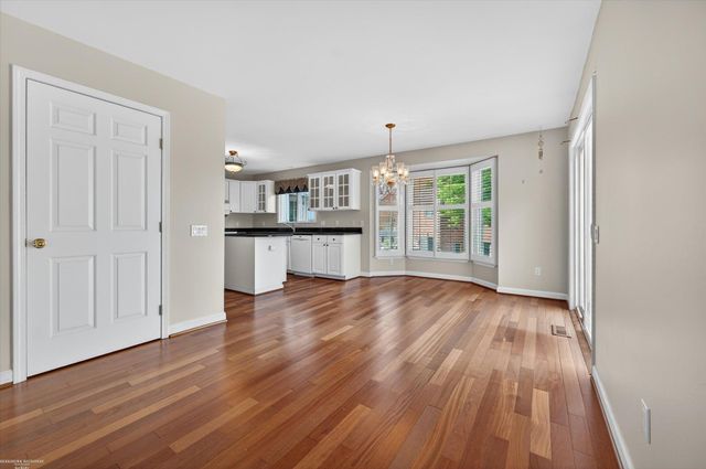 1654 Seymour Lake Road, Oxford, MI 48371