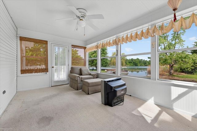 1654 Seymour Lake Road, Oxford, MI 48371