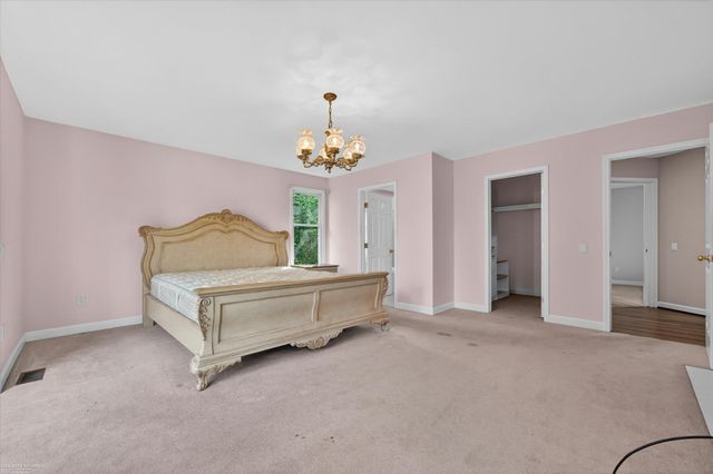 1654 Seymour Lake Road, Oxford, MI 48371