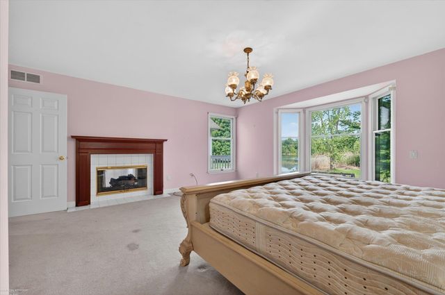 1654 Seymour Lake Road, Oxford, MI 48371