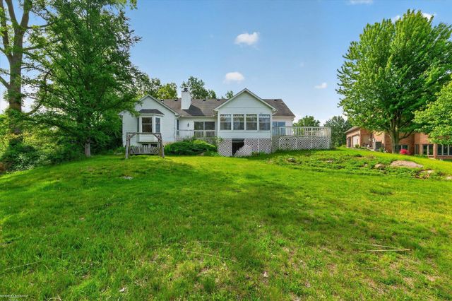 1654 Seymour Lake Road, Oxford, MI 48371
