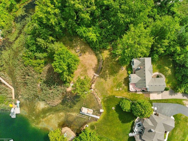 1654 Seymour Lake Road, Oxford, MI 48371