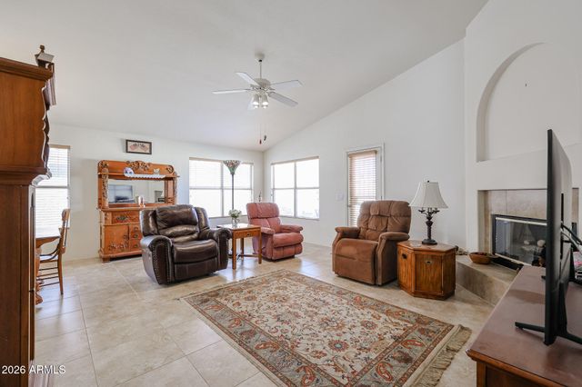 20433 N 97TH Avenue, Peoria, AZ 85382