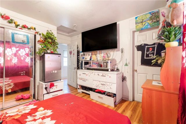 9211 S Central, Los Angeles, CA 90002