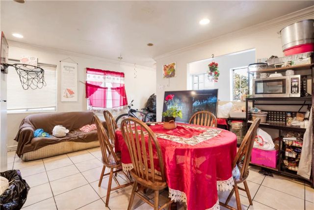 9211 S Central, Los Angeles, CA 90002