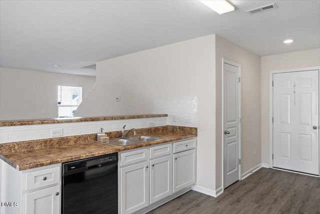 119 Telegraph Lane, Burlington, NC 27217