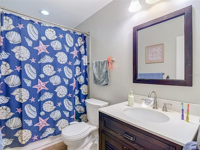 15101 MORNING DR, Lutz, FL 33559