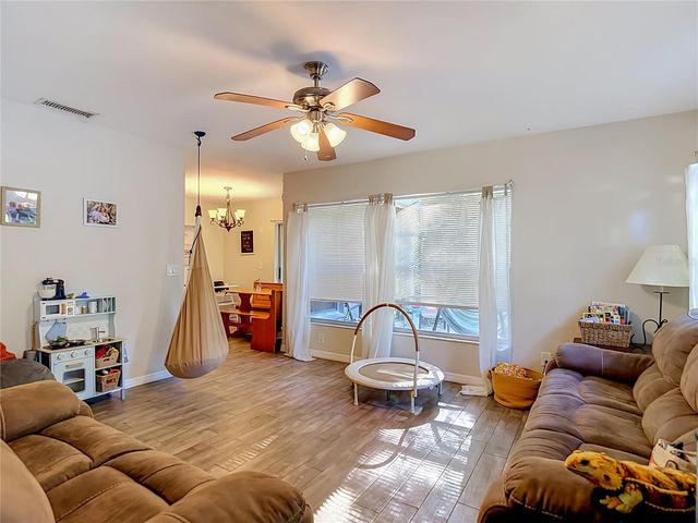 15101 MORNING DR, Lutz, FL 33559