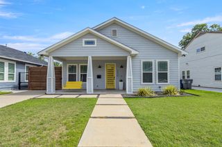 2534 Gladstone Drive, Dallas, TX 75211