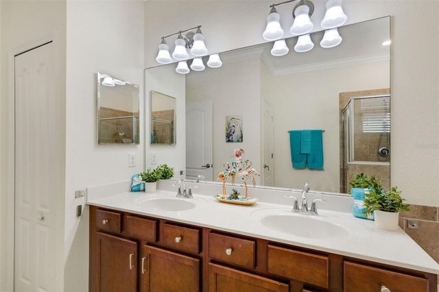 19317 NEARPOINT DRIVE, Venice, FL 34292