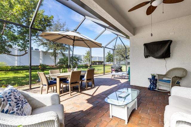 19317 NEARPOINT DRIVE, Venice, FL 34292