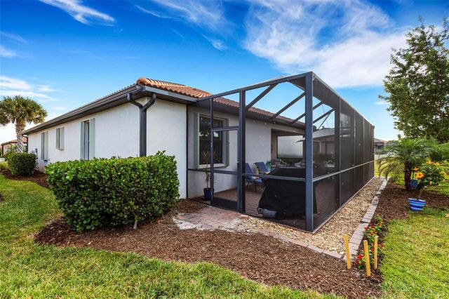 19317 NEARPOINT DRIVE, Venice, FL 34292