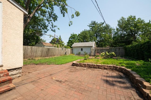 4334 Oliver Avenue N, Minneapolis, MN 55412