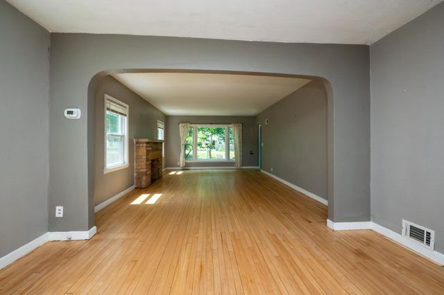 4334 Oliver Avenue N, Minneapolis, MN 55412