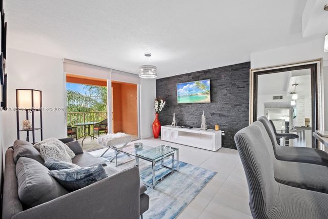 19655 E Country Club Drive 6503, Aventura, FL 33180