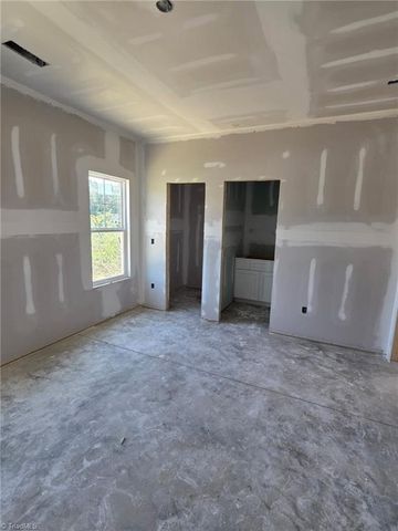 1396 Piedmont Drive, Lexington, NC 27295