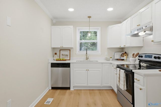 345 Hoover Circle, Toney, AL 35773