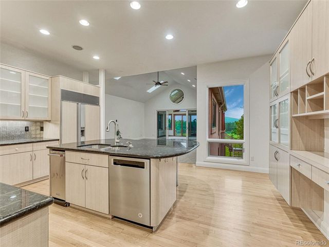 10510 Huntsman Rd, Colorado Springs, CO 80908