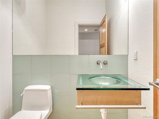 10510 Huntsman Rd, Colorado Springs, CO 80908