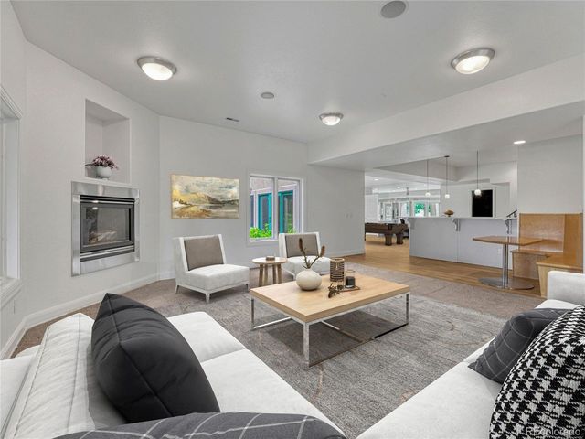 10510 Huntsman Rd, Colorado Springs, CO 80908