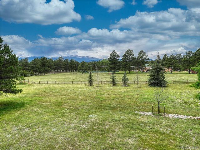 10510 Huntsman Rd, Colorado Springs, CO 80908