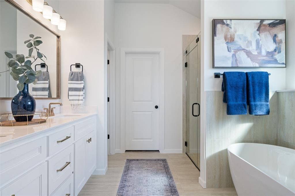 Image 36 of property listing at 725 Caladium Drive, Yukon, OK 73099