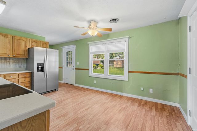 258 Park Avenue, Upland, IN 46989