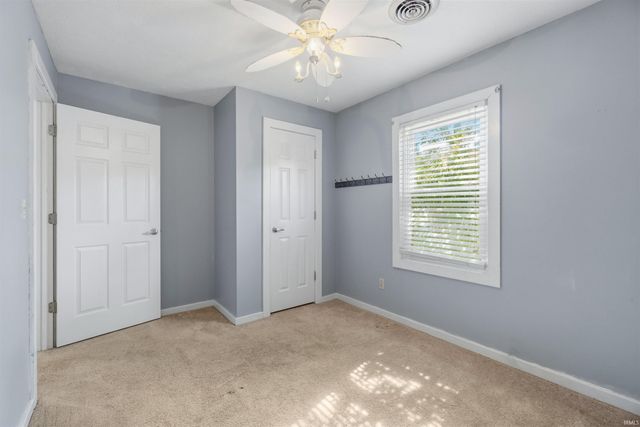 258 Park Avenue, Upland, IN 46989