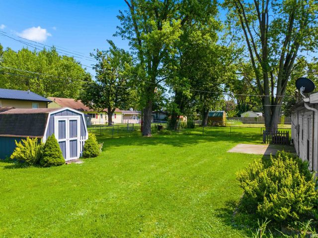 258 Park Avenue, Upland, IN 46989