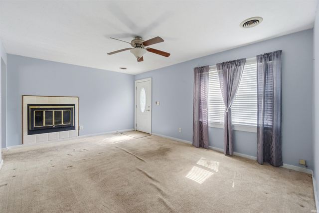 258 Park Avenue, Upland, IN 46989
