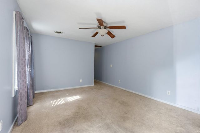 258 Park Avenue, Upland, IN 46989