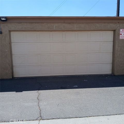 2455 West Acacia Avenue, Hemet, CA 92545