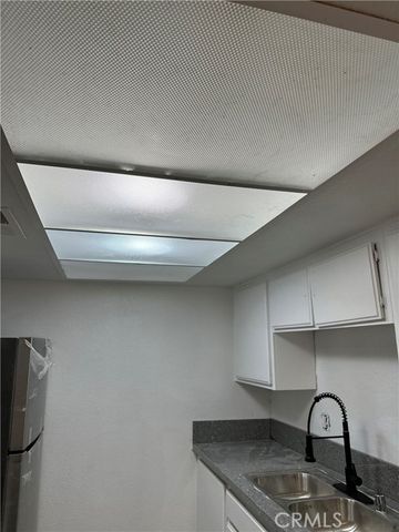 2455 West Acacia Avenue, Hemet, CA 92545