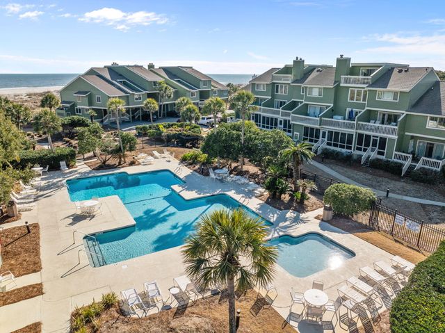 7000 Palmetto Boulevard 4d, Isle Of Palms, SC 29451