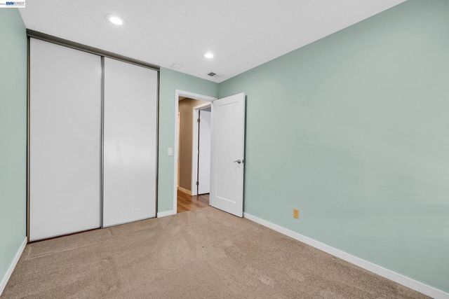 39052 Levi St, Newark, CA 94560