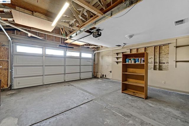 39052 Levi St, Newark, CA 94560