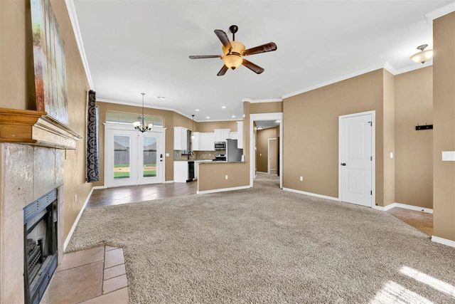 408 N Mountain Meadow Dr, Cache, OK 73527