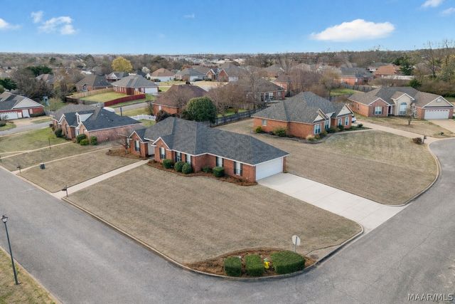 1788 WINDERMERE Avenue, Prattville, AL 36066