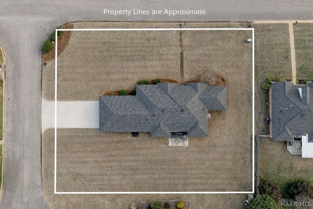 1788 WINDERMERE Avenue, Prattville, AL 36066