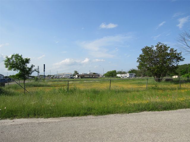 207 Newell Drive, Hudson Oaks, TX 76087