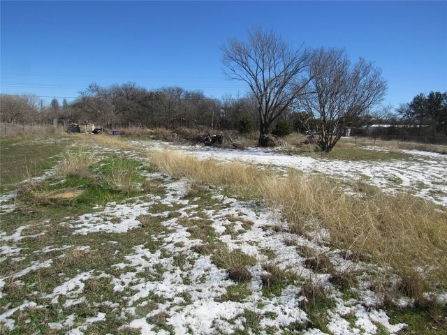 207 Newell Drive, Hudson Oaks, TX 76087